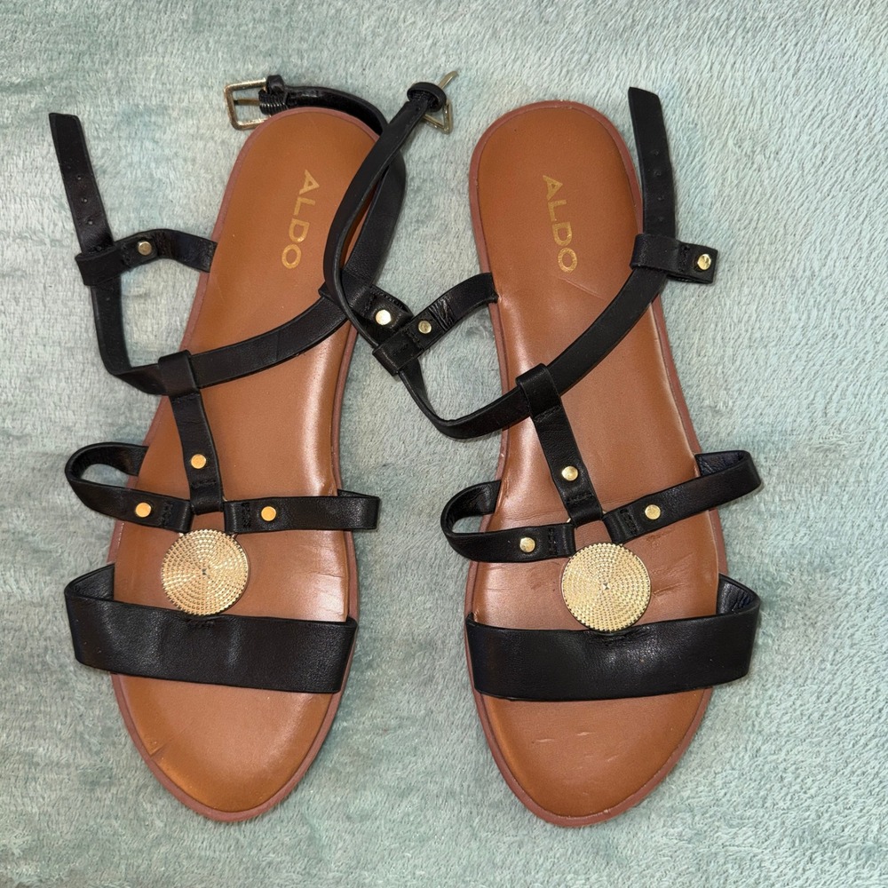 Aldo Womens Strappy Gladiator Sandals 7 Black Gold Medallion Accents